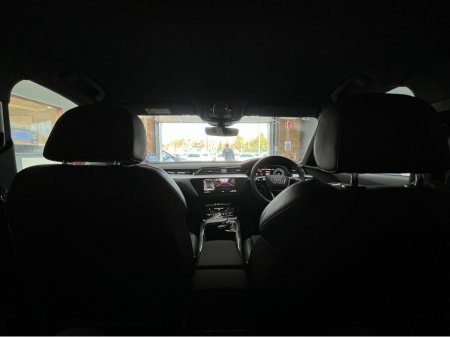 2023 Audi Q8 - thumbnail 23