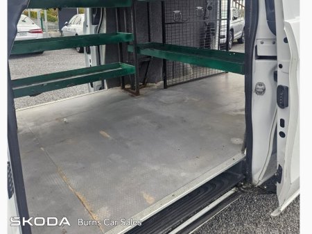 2020 Mercedes-Benz Vito VITO 116 Select Auto €22,500 thumbnail