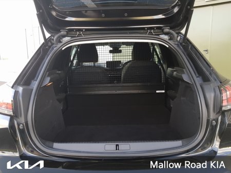 2022 Peugeot 208 - thumbnail 10