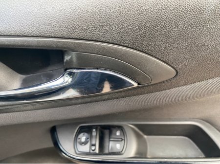 2016 Opel Corsa - thumbnail 15