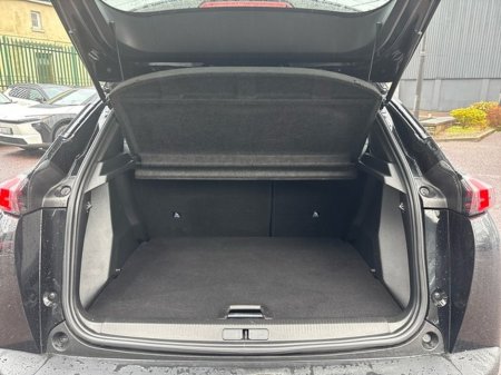 2023 Peugeot 2008 ALLURE 1.2 100 6.4 4DR €20,000 thumbnail