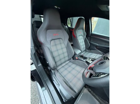 2022 Volkswagen Golf 2.0 TSI 245HP GTI DSG €43,995 thumbnail
