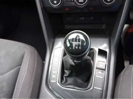 2017 Volkswagen Tiguan ( NOW SOLD ) 2.0 TDI SE L   150 BHP .6 SPEED  SUV @ REDDY2DRIVE LTD €14,850 thumbnail