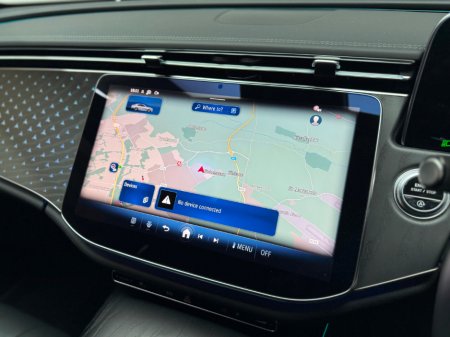 2025 Mercedes-Benz E Class - thumbnail 18