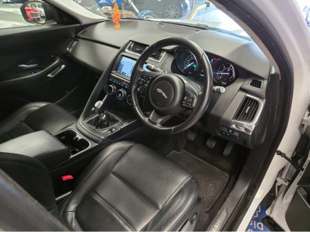 2018 Jaguar E-Pace 18MY 2.0 D 150PS FWD 5DR// STUNNING CAR FULL LEATHER// FULLY SERVICED BY JAGUAR SPECIALIST// SERIOUS SPEC'D  JEEP//  SUPERB CONDITION €17,950