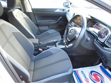 2018 Volkswagen Polo - thumbnail 19