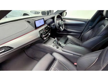 2020 BMW 5 Series - thumbnail 13