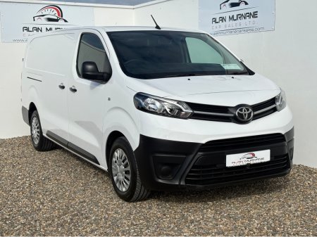 2022 Toyota Proace ICON L2 €15,500 thumbnail