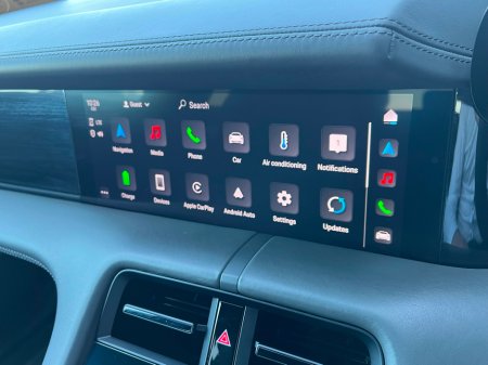 2022 Porsche Taycan 4S Cross Turismo 93kWh €61,995 thumbnail