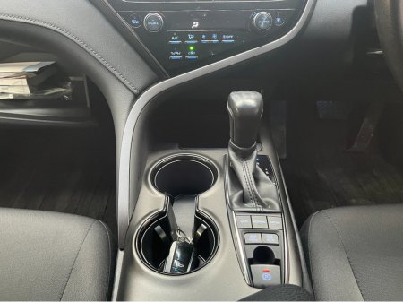 2022 Toyota Camry €32950 2022 TOYOTA CAMRY X 2.5 AUTOMATIC / CRUISE CONTROL / REVERSE CAMERA AND MORE €32,950 thumbnail