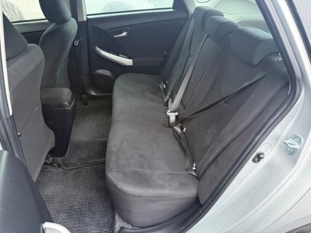 2015 Toyota Prius 1.8 Hybrid €11,990 thumbnail