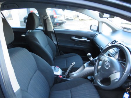 2009 Toyota Auris 1.33  VVT-I TR 5DR PETROL LOW MILEAGE BLACK €4,950 thumbnail