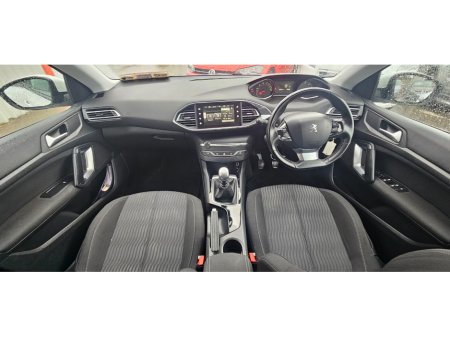 2016 Peugeot 308 - thumbnail 24