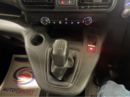 2020 Citroen Berlingo ENTERPRISE 1.5 BLUEHDI 100 650KG M 3DR NO VAT €11,950 thumbnail