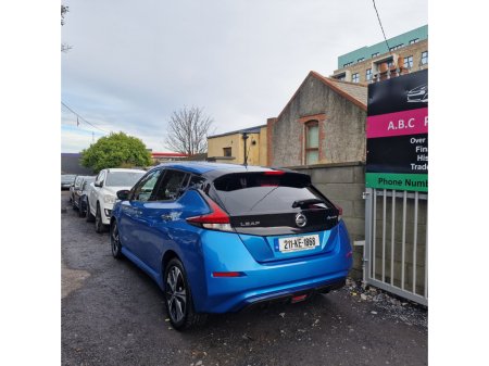 2021 Nissan Leaf - view 4