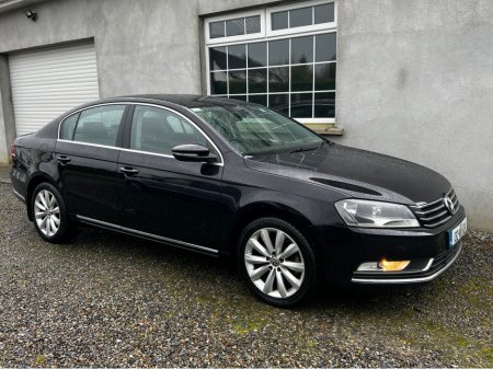 2013 Volkswagen Passat - thumbnail 10