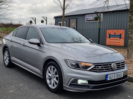 2016 Volkswagen Passat - thumbnail 3