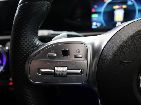 2022 Mercedes-Benz A Class *16* 250 AMG LINE EDITION E €29,800 thumbnail