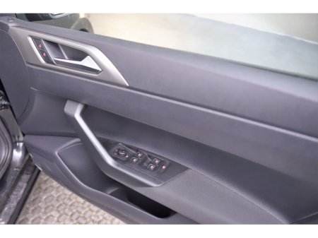 2021 Volkswagen Polo 1.0 TSI DSG COMFORTLINE *IRISH CAR*CARPLAY*ANDROID AUTO* €19,890 thumbnail