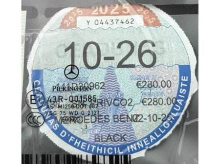 2014 Mercedes-Benz C Class - thumbnail 10