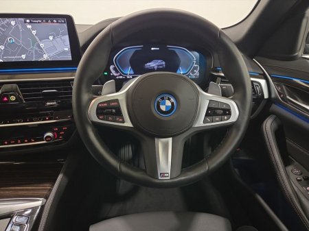 2022 BMW 5 Series 530e xDrive M Sport Saloon €44,950 thumbnail