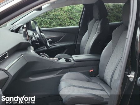 2022 Peugeot 3008 1.2 PureTech 130bhp Auto Allure €27,950 thumbnail