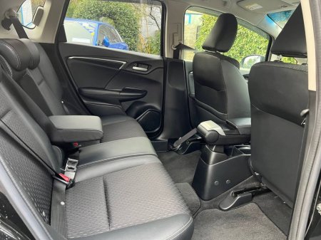 2016 Honda Fit L-PACKAGE 1.5 HYBRID // SERVICE HISTORY // CRUISE CONTROL // REVERSE CAMERA €10,950 thumbnail