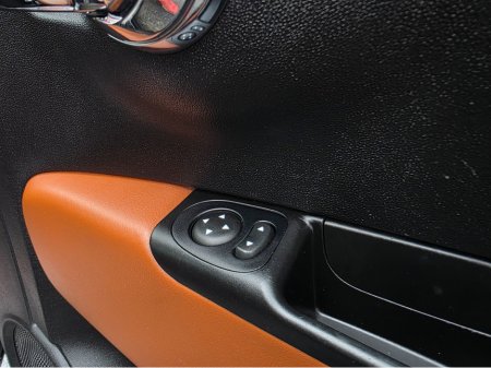 2017 Abarth 595 - thumbnail 27