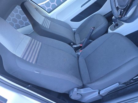 2019 Volkswagen up! DBA-AACHY 3DR €13,950 thumbnail