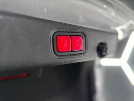 2016 Mercedes-Benz E Class E 220 D AMG LINE A/T €17,950 thumbnail