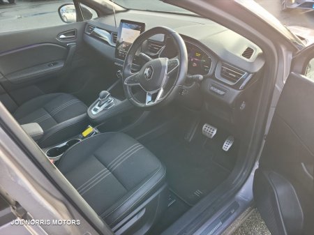 2023 Renault Captur E-TECH ENGINEERED 1.6i HRV AUTO 145HP €27,950 thumbnail