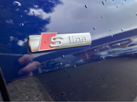 2023 Audi Q4 e-tron SPORTBACK 40 E-TRON S LINE 4DR AUTO thumbnail