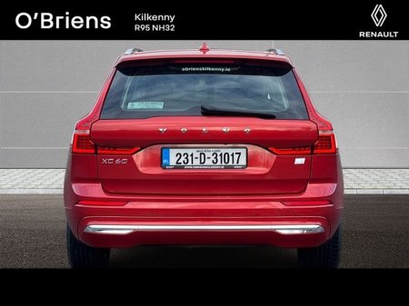 2023 Volvo XC60 - thumbnail 9