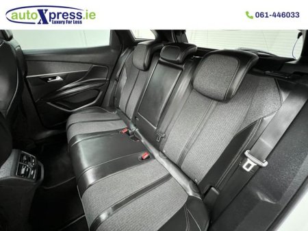 2017 Peugeot 3008 - photo 4