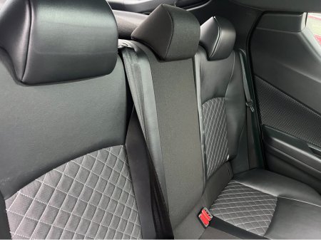 2019 Toyota C-HR 1.8 HYBRID AUTO LOW KM HIGH SPEC €20,950 thumbnail