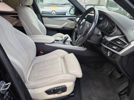 2015 BMW X5 - thumbnail 11