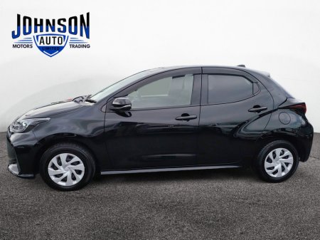 2021 Toyota Yaris - view 2