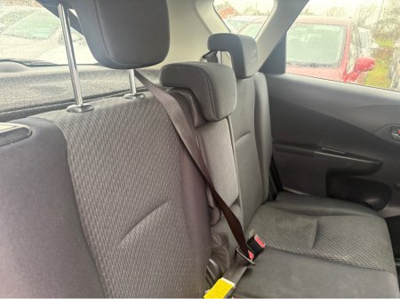 2011 Toyota Verso-S 1.33 LUNA 4DR €5,750 thumbnail