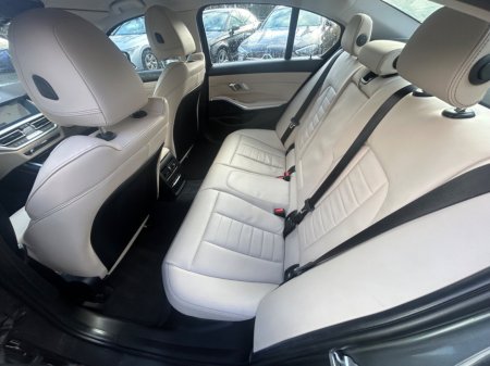 2019 BMW 3 Series 318d Sport €24,850 thumbnail