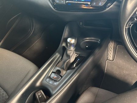 2023 Toyota C-HR - thumbnail 14