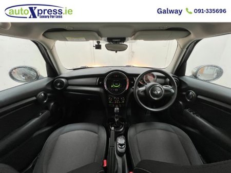 2016 MINI One 1.2 Automatic, Reversing camera €13,895 thumbnail