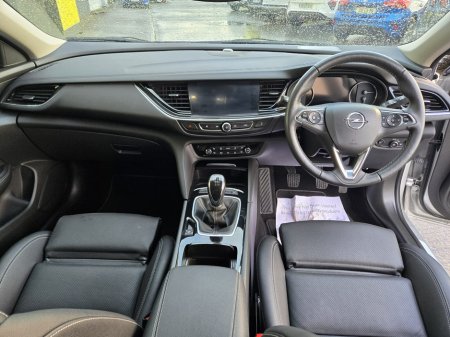 2021 Opel Insignia ELITE 2.0D 174PS S/S FWD 6 Speed €21,950 thumbnail