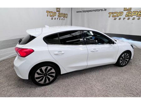 2020 Ford Focus 1.5 TDCI ZETEC 120PS 5DR €17,800 thumbnail