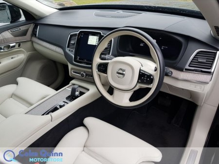 2023 Volvo XC90 - thumbnail 11