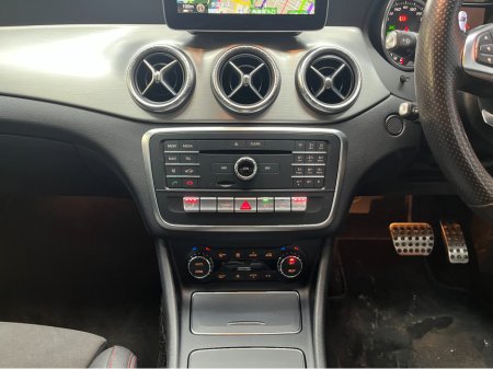 2017 Mercedes-Benz CLA Class - thumbnail 18