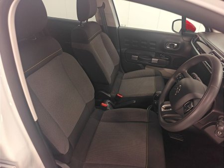 2023 Citroen C3 - view 4