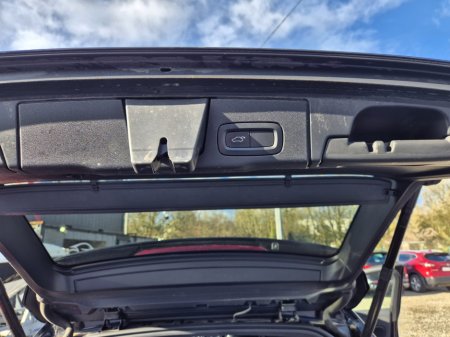 2018 Volvo XC60 2.0 D4 R-DESIGN AWD 5DR A AUTO R-DSGN 190H deposit taken €29,950 thumbnail