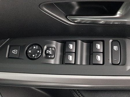 2024 Peugeot 3008 - thumbnail 26