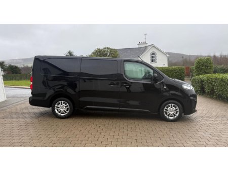 2021 Opel Vivaro 3100 SPORTIVE S/S L2H1 €14,630 thumbnail