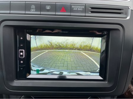 2015 Volkswagen Polo - thumbnail 12